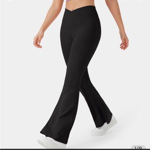 HALARA Crossover High Waisted Super Flare Leggings